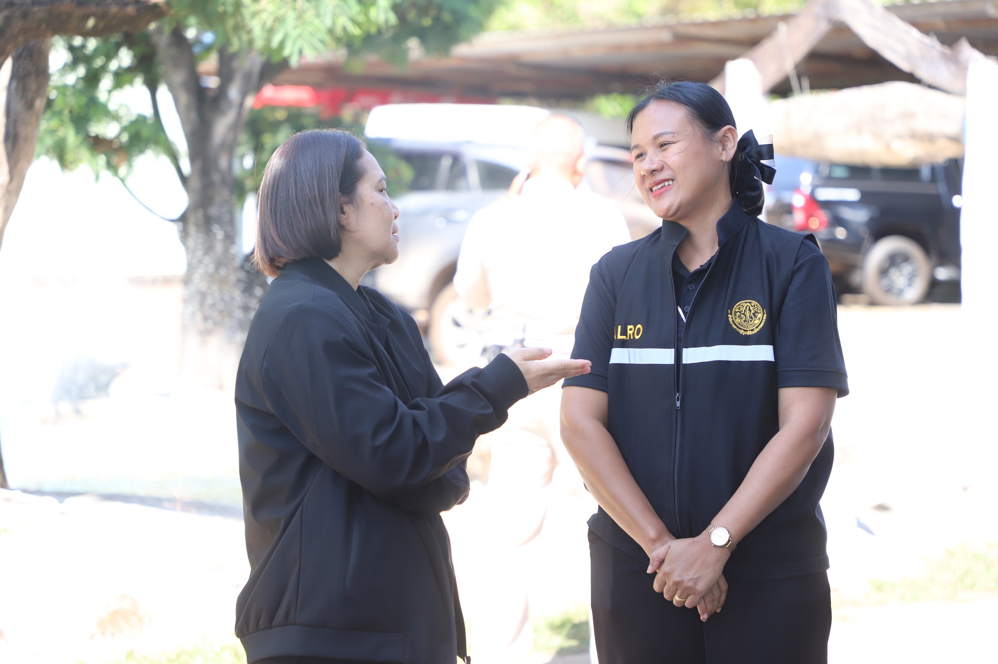 title - ชาวน้ำยืนเฮ ส.ป.ก. ขนทัพบริการถึงที่ ต.เก่าขาม ลดค่าใช้จ่าย ยื่นขอออกโฉนด - ปรึกษาปัญหากฎหมาย ครบจบในที่เดียว